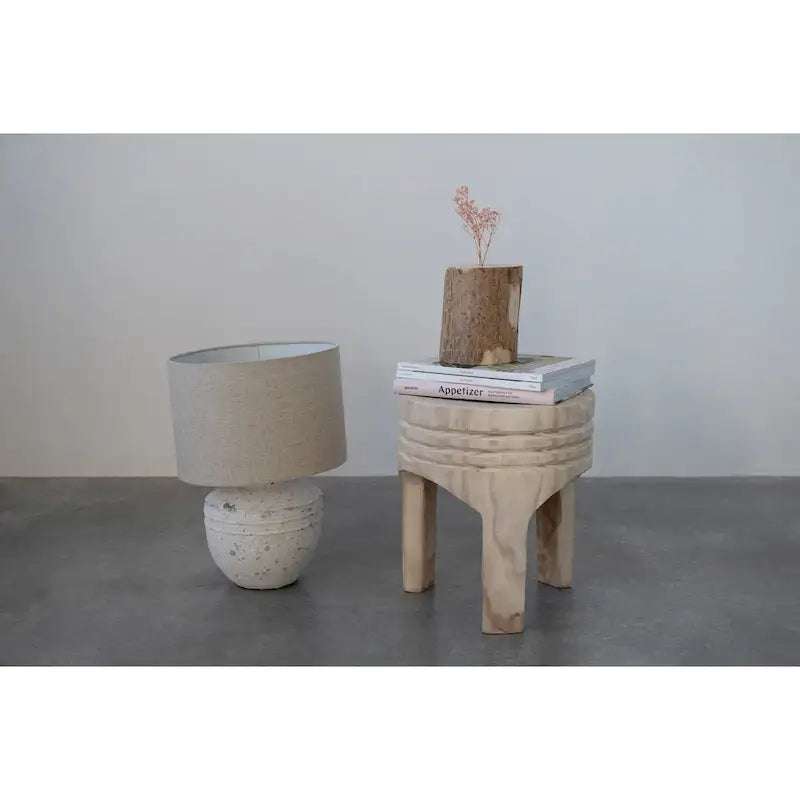 Tabouret en bois de paulownia naturel sculpté